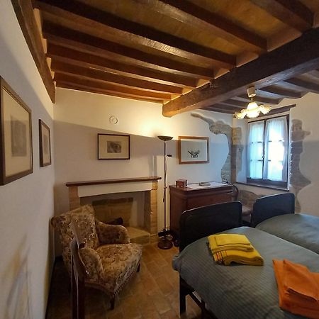 La Corte Bonomini Bed & Breakfast Neviano degli Arduini Екстериор снимка