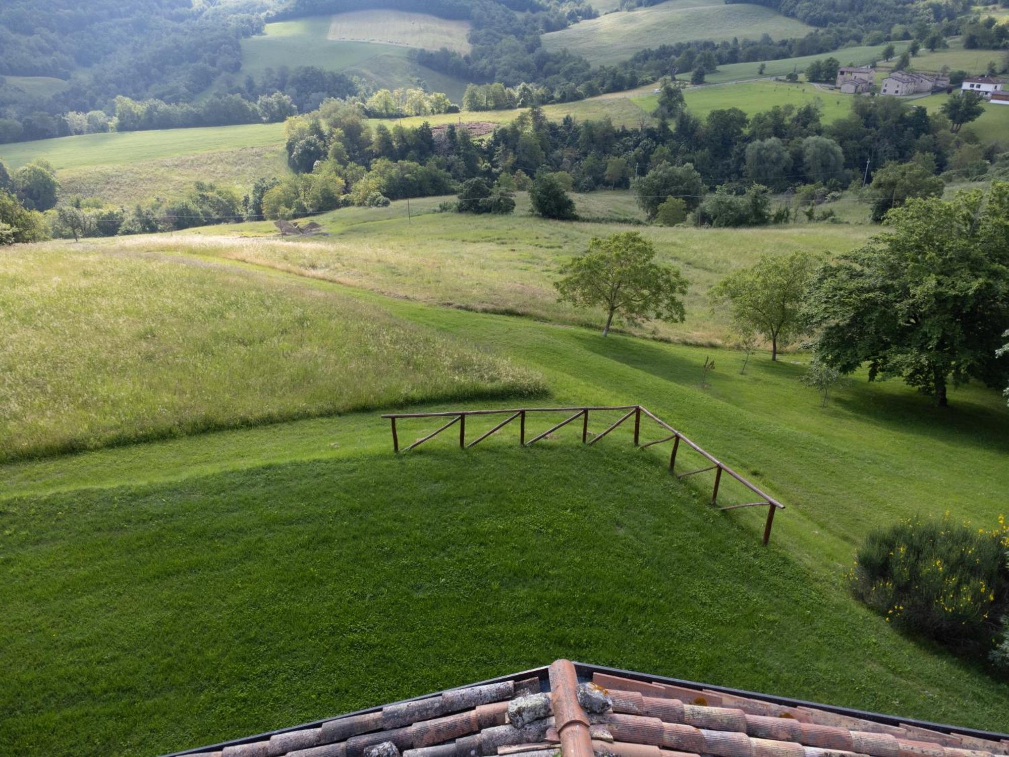 La Corte Bonomini Bed & Breakfast Neviano degli Arduini Екстериор снимка